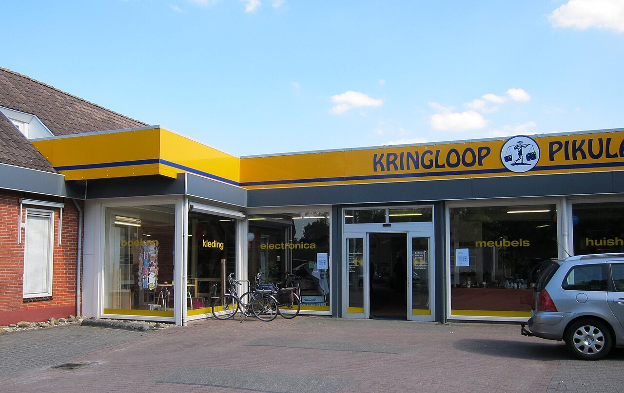 Kringloopwinkel in Surhuisterveen