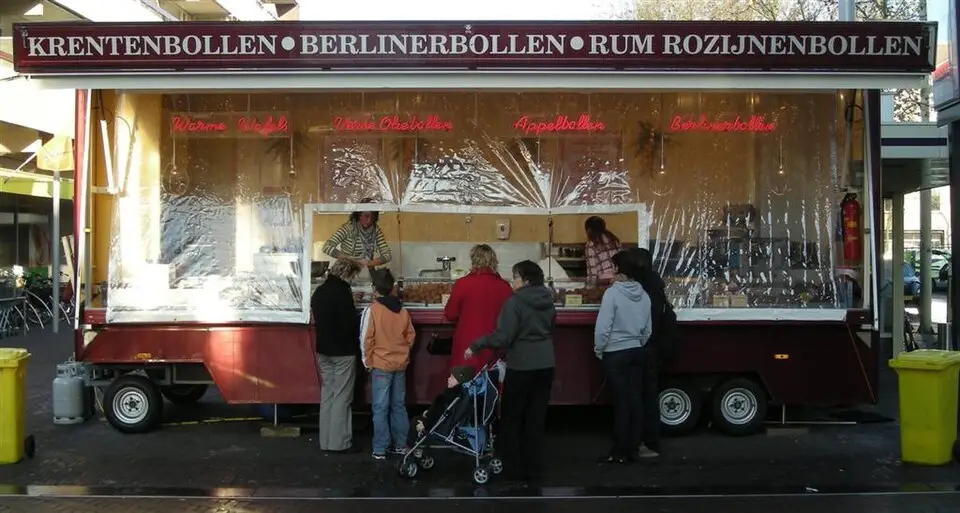 Oliebollenkraam op een markt